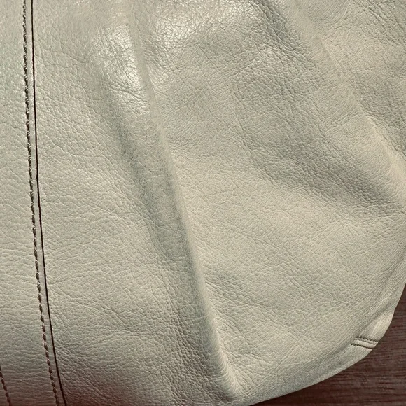 Coach Leather Shoulder Bag and wallet - Picture 11 of 16